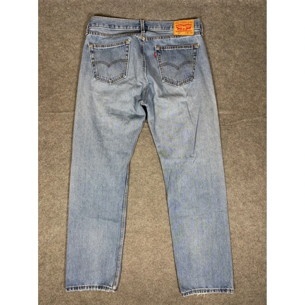 Levis 505 Regular Fit Straight Leg Light‎ Wash Distressed Blue Jeans Mens 35x32